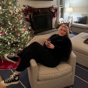 Meet your Posher, Mary kate